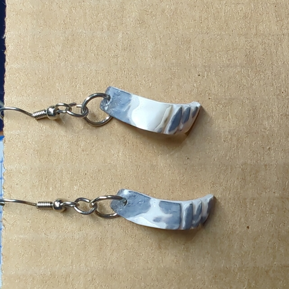 Shell earrings